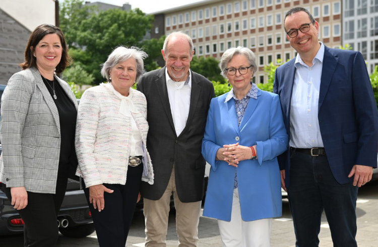 /_img/ueber_uns/Vorstand_HW-2024.jpg